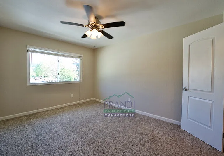 1 Oliva Dr #B — Photo 11