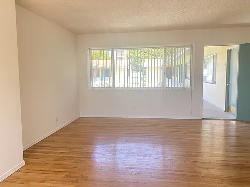 1507 Federal Ave #19 Photo 1