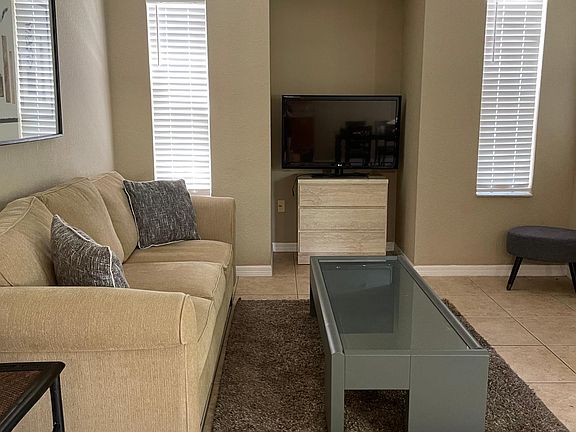 3rd image of 154 SW Peacock Blvd APT 101
