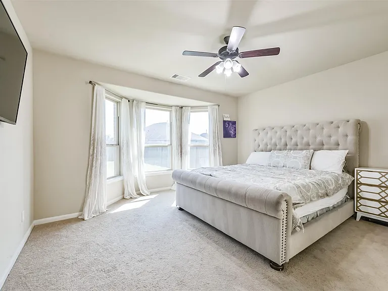 19027 Bowden Harbour Dr — Photo 11