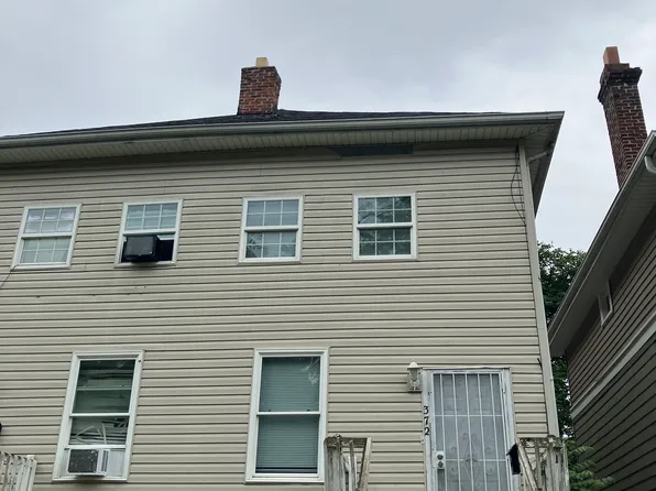 370-372 Wrexham Ave, Columbus, OH 43223