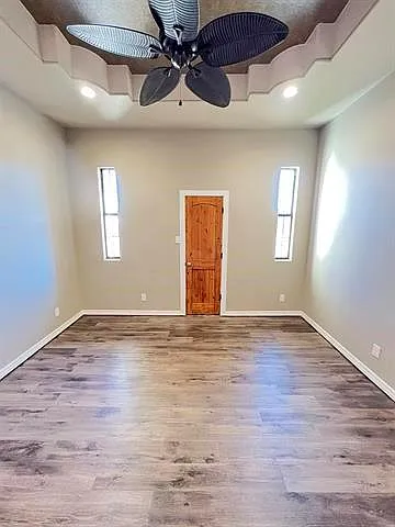 6030 Queens Ct — Photo 25