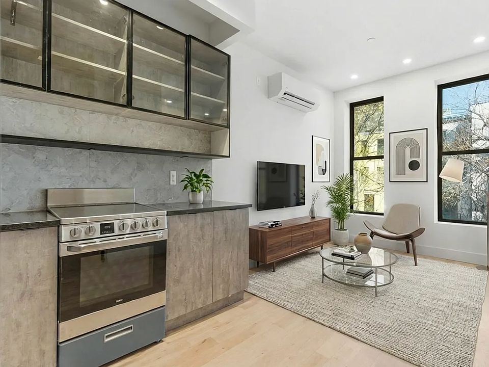 1st image of 235 W 131st St #2B