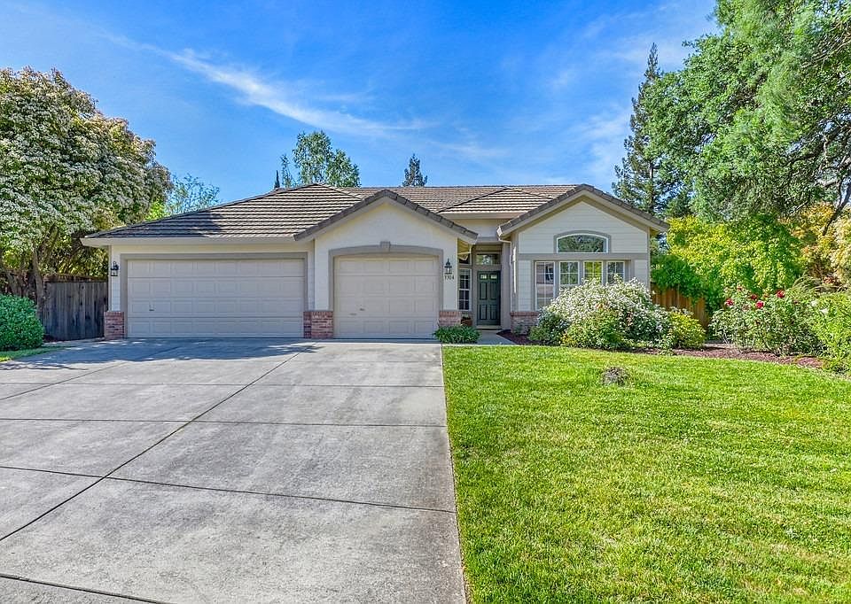 1st image of 3304 Bellingham Pl