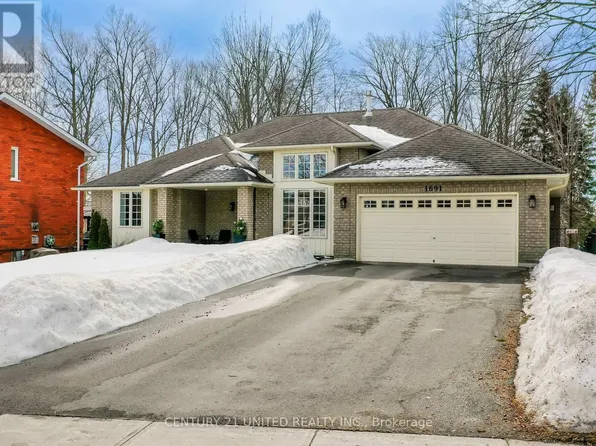 1691 Forster Ave #1, Peterborough, ON K9K 2G6