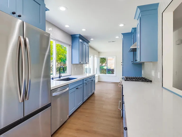 1680 Swallowtail Rd — Photo 6