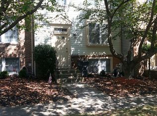 6315 Betsy Ross Ct, Centreville, VA 20121