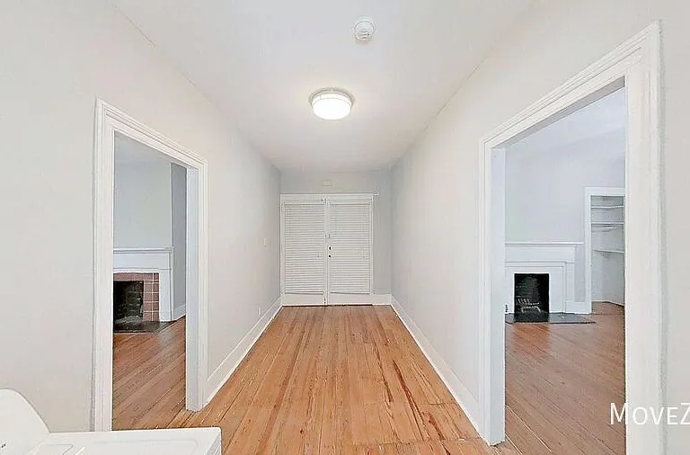 604 N Blount St #B — Photo 13