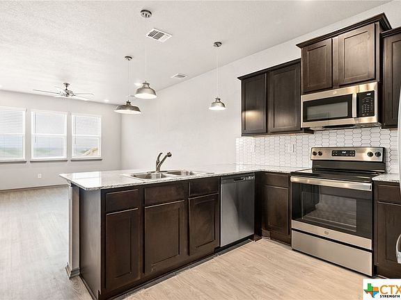 2nd image of 331 Green Valley Dr