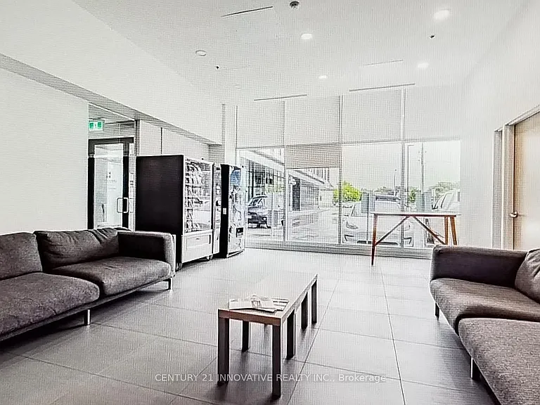 1900 Simcoe St N #314 — Photo 3