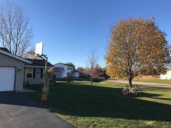 3rd image of 14798 Misty Meadow Ln