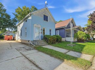 276 5th St, Fond Du Lac, WI 54935