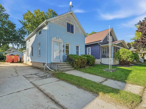 276 5th St, Fond Du Lac, WI 54935