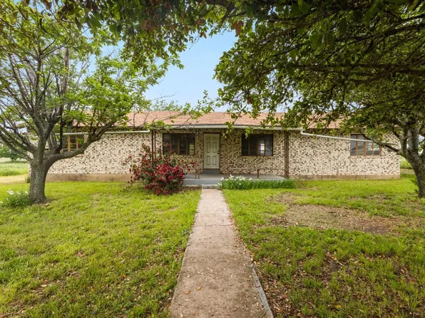 1521 County Road 1107b, Cleburne, TX 76031
