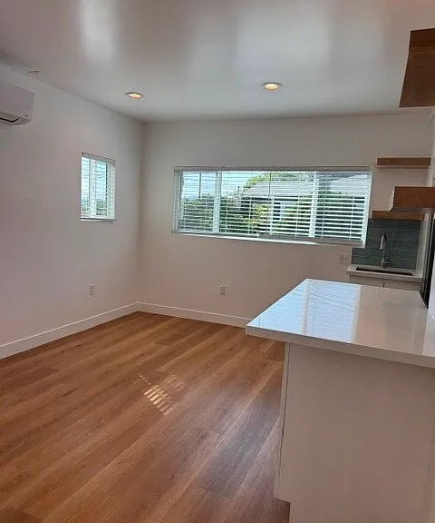3510 Maceo — Photo 9
