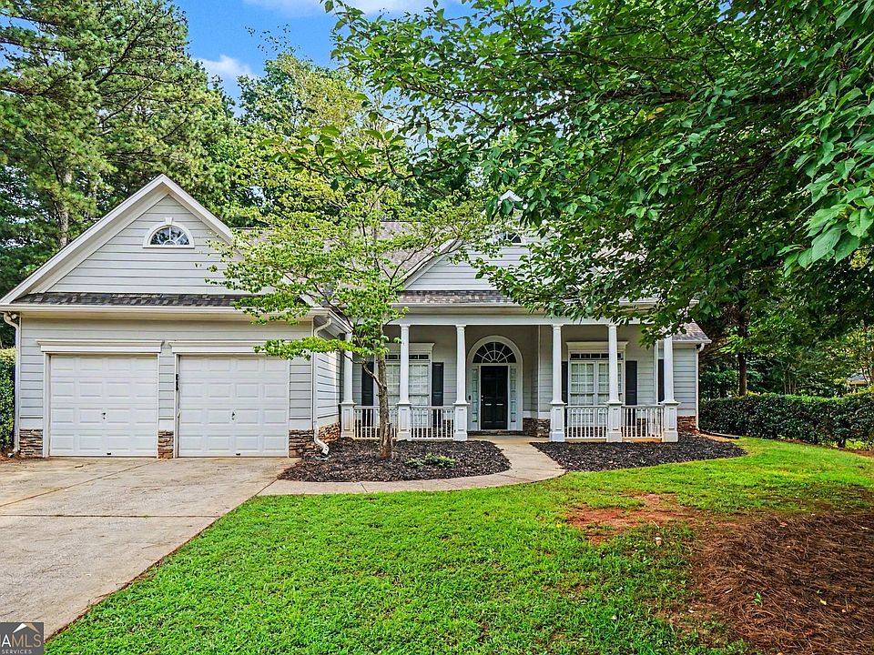 1st image of 230 Wesley Dr