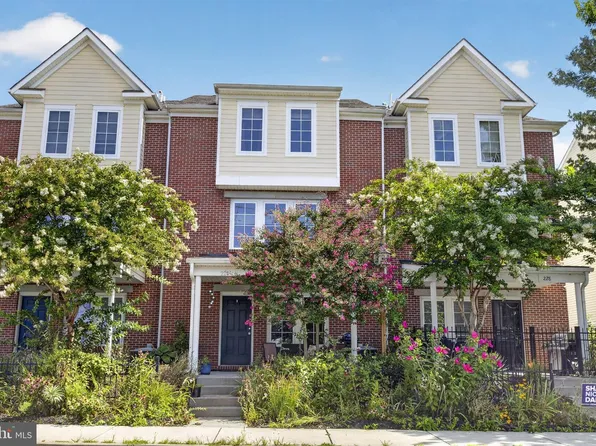226 Cityview Ave, Wilmington, DE 19802
