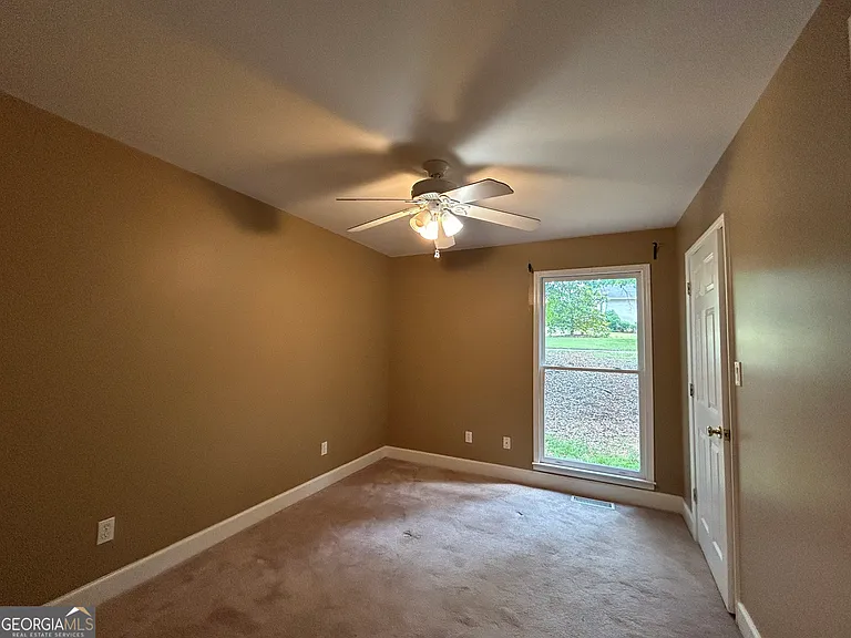 308 Wynterhall Dr — Photo 9