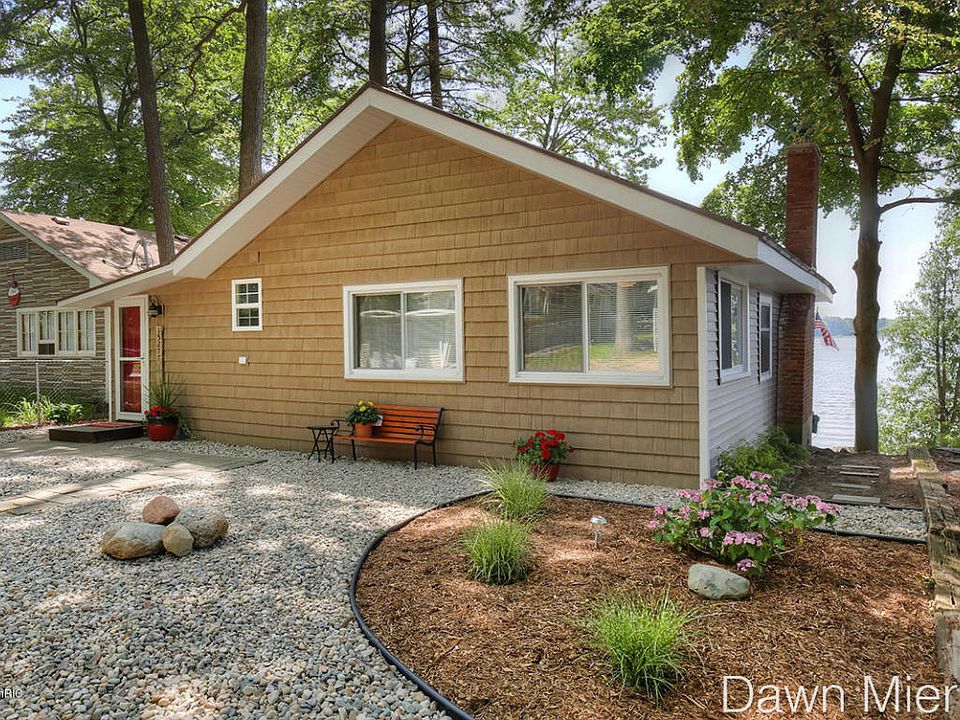 1st image of 15277 Silver Beach Dr NE