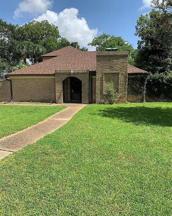 1st image of 10714 Cypresswood Dr