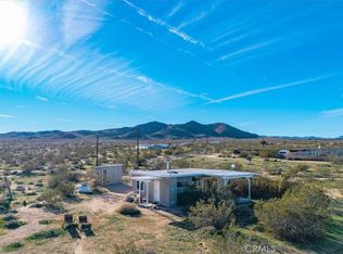 437 Mallow Rd, Yucca Valley, CA 92284