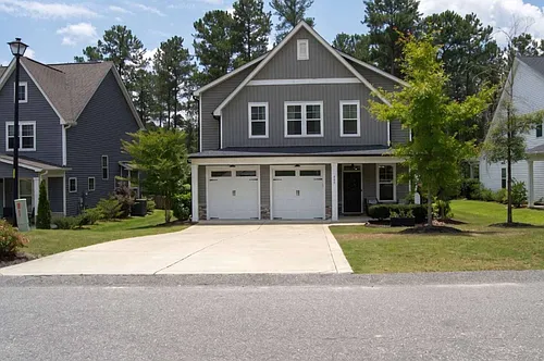 486 Falls Creek Dr Photo 1