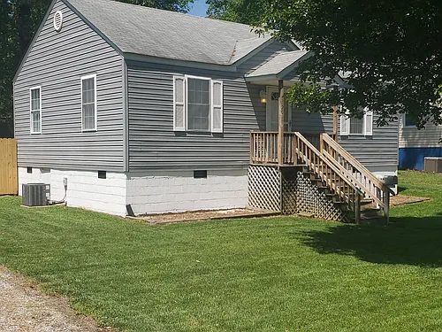 1720 Rockwood Rd Photo 1