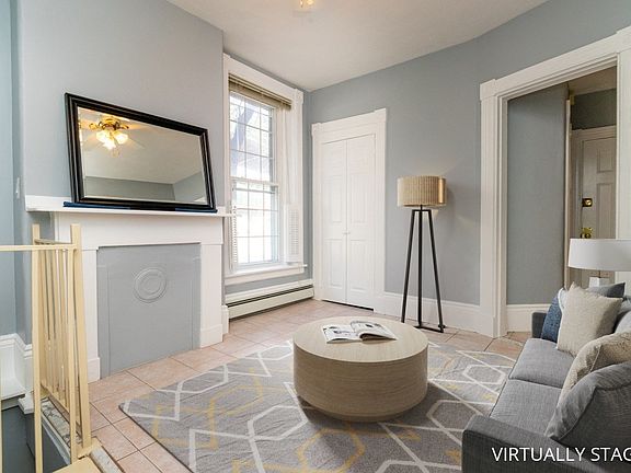 5th image of 35 Chestnut St APT 2