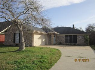 2927 Avanti Dr, Pearland, TX 77584