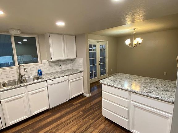 2nd image of 341 Carol Ave
