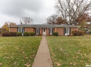 3907 44th St, Rock Island, IL 61201