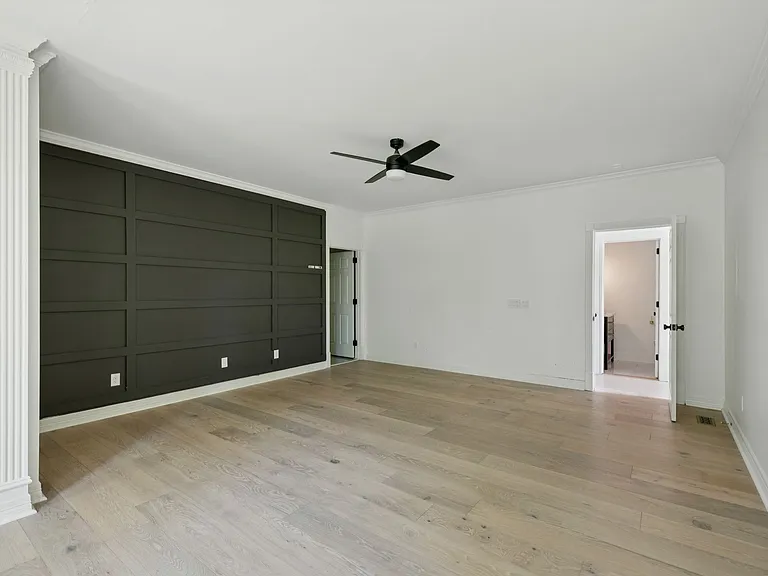 Master with hardwood