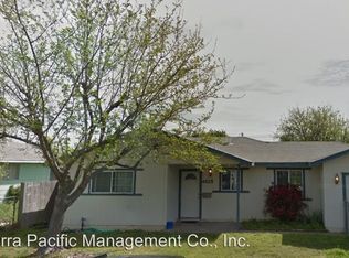 4525 Bomann Dr, Olivehurst, CA 95961