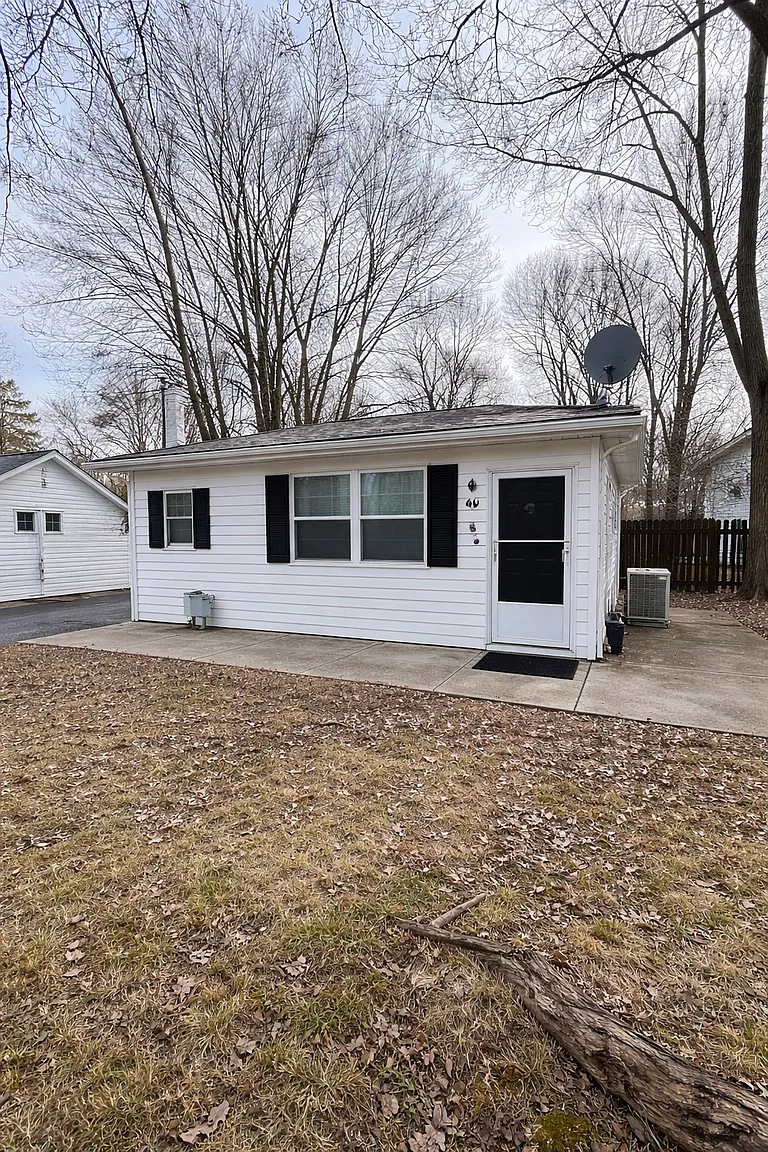 40 Connolly Dr photo 1