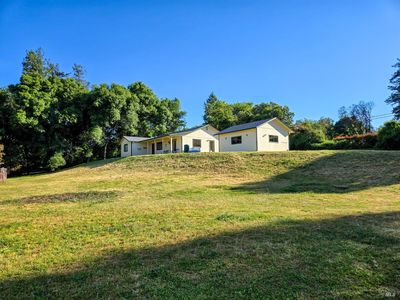 8100 Pinecrest Drive, Redwood Valley, CA, 95470