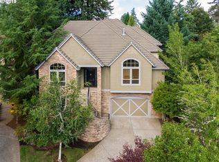 3933 N Hampton Ct, West Linn, OR 97068