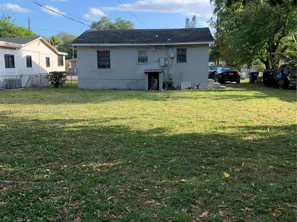 2251 NW 65th St, Miami, FL 33147