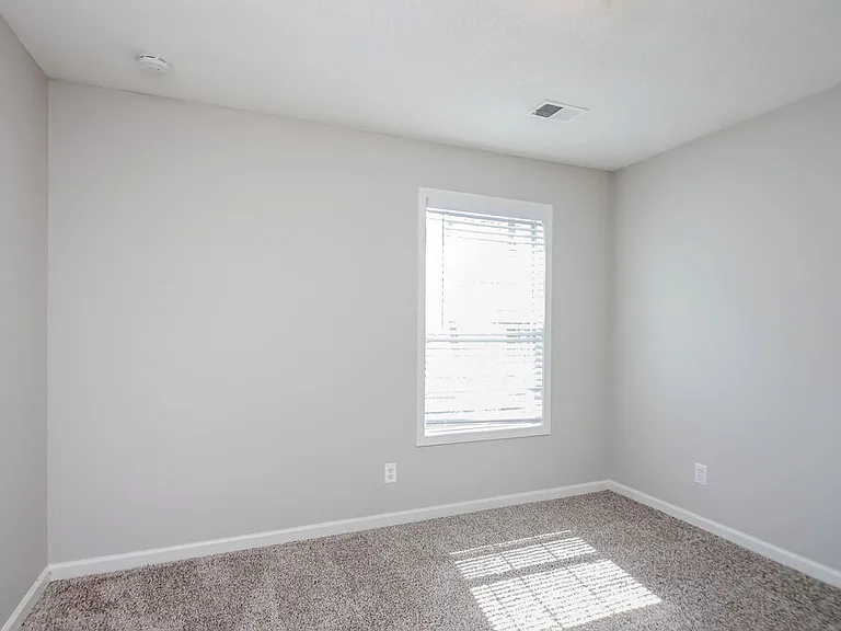 1929 Knipe Dr SW — Photo 15