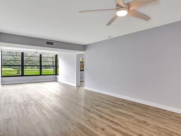 4th image of 1512 Whitehall Drive #102