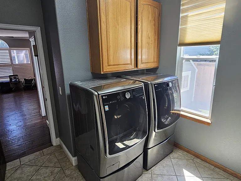 Included Washer/Dryer