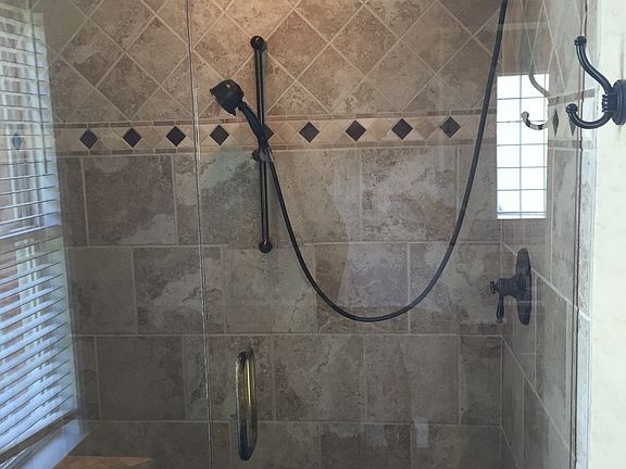 5th image of 3256 Waterfront Dr