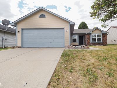 6214 Longmeadow Dr, Indianapolis, IN, 46221