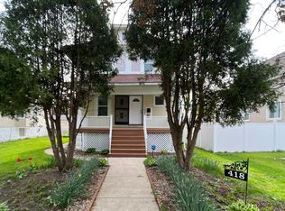 418 S 15th Ave, Maywood, IL