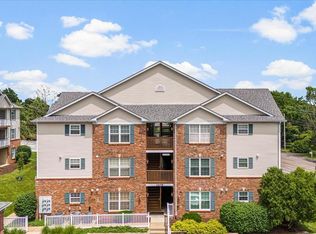 11079 Gravois Rd APT 301, Saint Louis, MO 63126