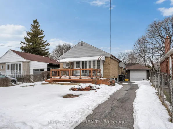 5 Hollingworth Dr, Toronto, ON M1P 1E1