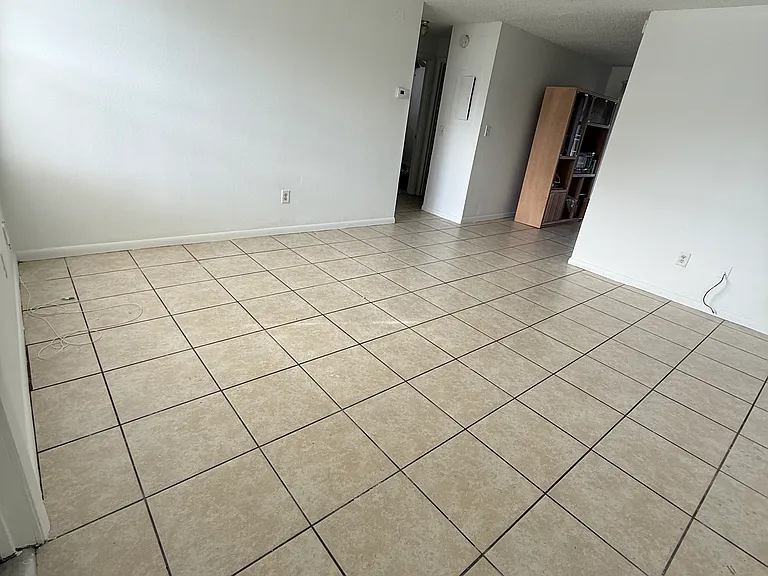 2456 Mercury Dr — Photo 15