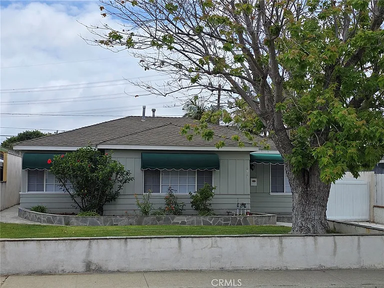 2923 Perkins Ln — Photo 1