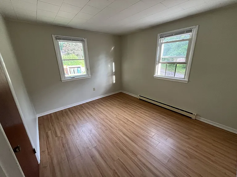 25 Sandy Shore Terrace — Photo 14