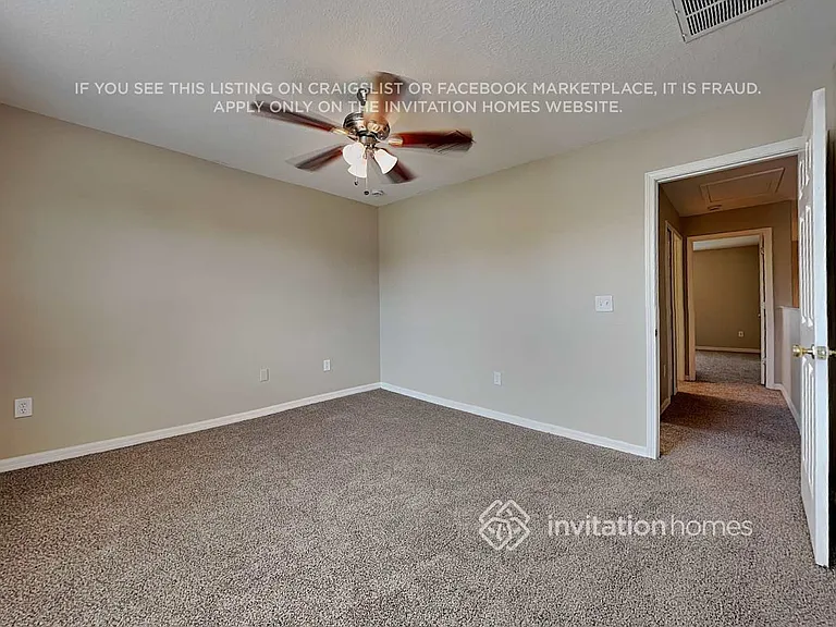 1401 Gallberry Ct — Photo 15