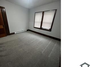 929 Thornhill Dr #3, Cleveland, OH 44108